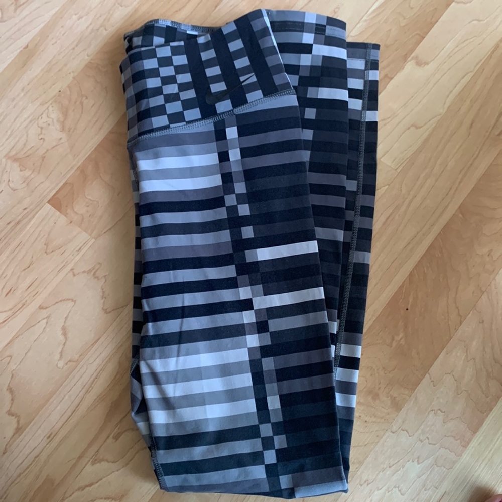 Nike Dri Fit multicolored leggings.  Full length